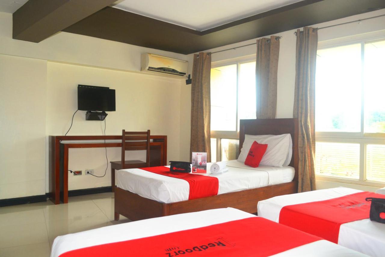 Reddoorz Near Sm 公主港 外观 照片